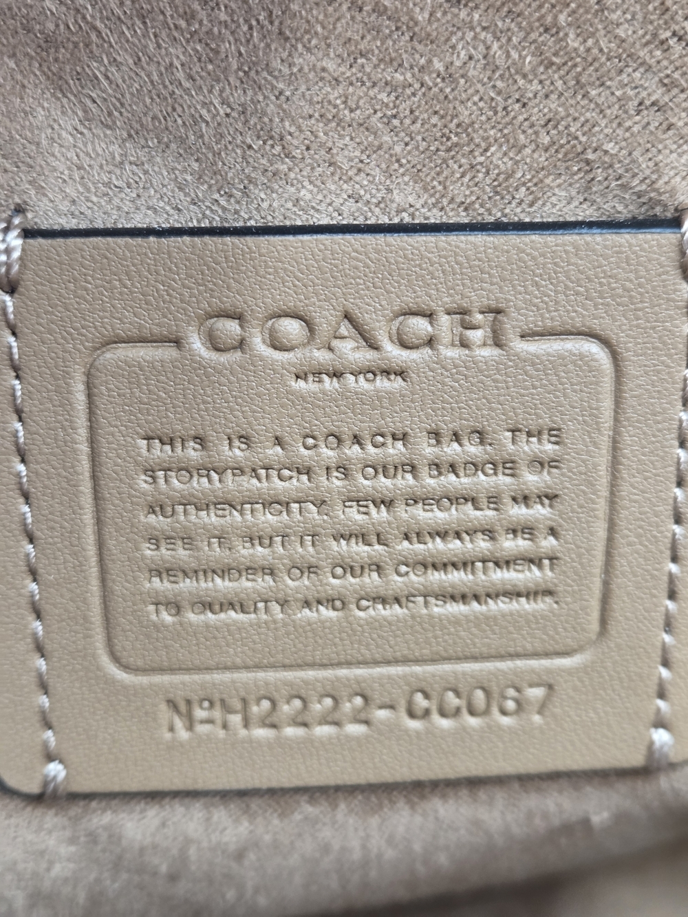 Coach Two-Tone Red & Burgundy Leather Shoulder Bag with Signature Wallet - Picture 6 of 16